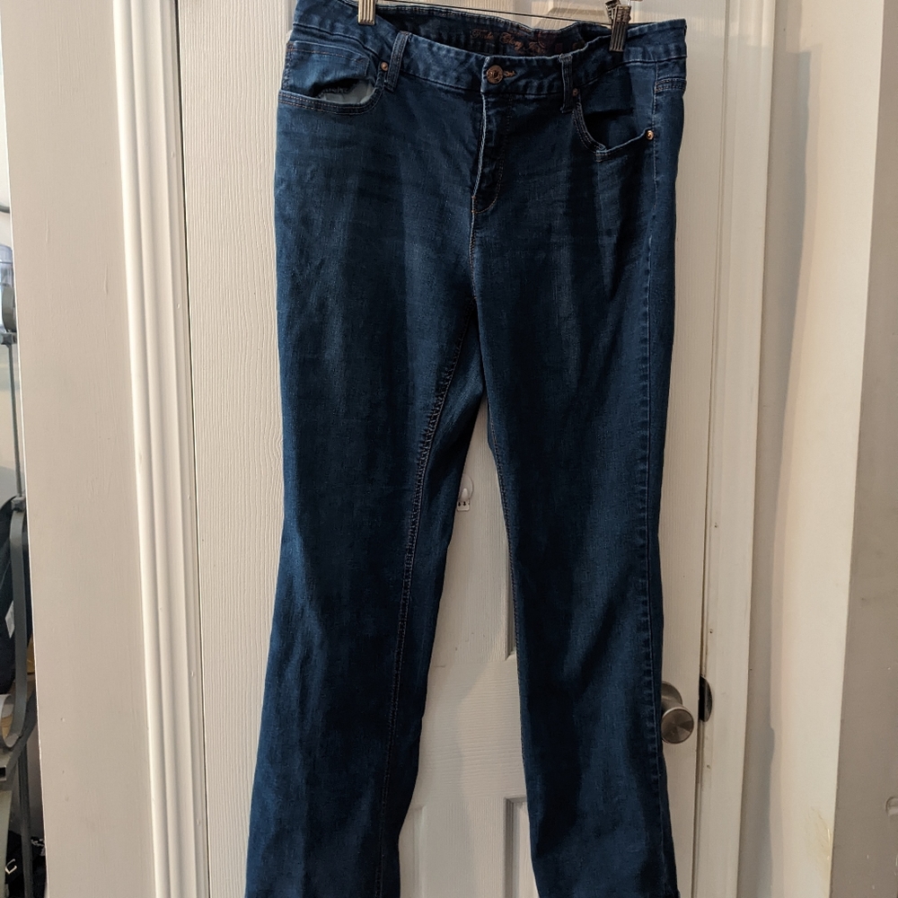 Sz 18 jeans with stretch boot cut